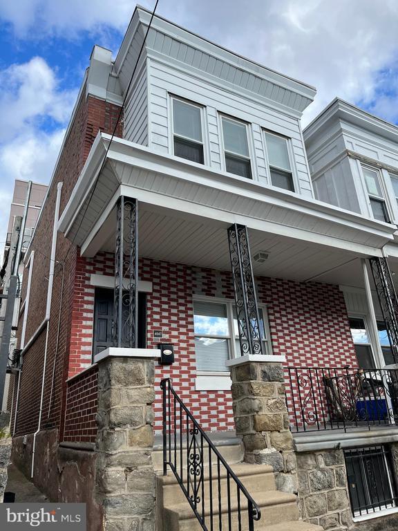Building Photo - 4047 Dexter St