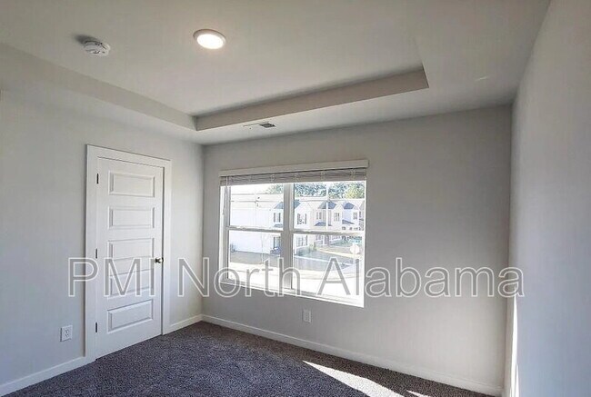 Building Photo - 6030 Barringer Ct