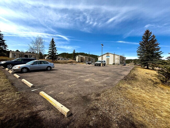 Building Photo - 610 N Coraline St