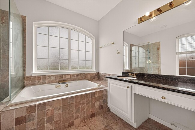 Building Photo - 3503 Ashlock Dr