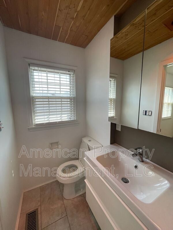 Building Photo - 3756 S Braden Pl