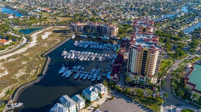 Building Photo - 5626 Cape Harbour Dr