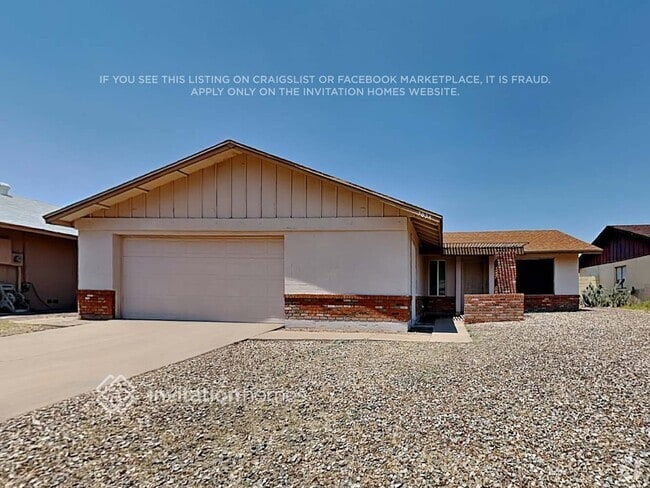 Building Photo - 5634 W Altadena Ave