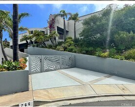 Building Photo - Azari PM-Juccuzi- half acre luxurious land...