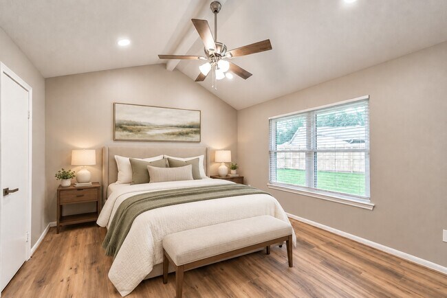 Building Photo - 24615 Shellbrook Dr