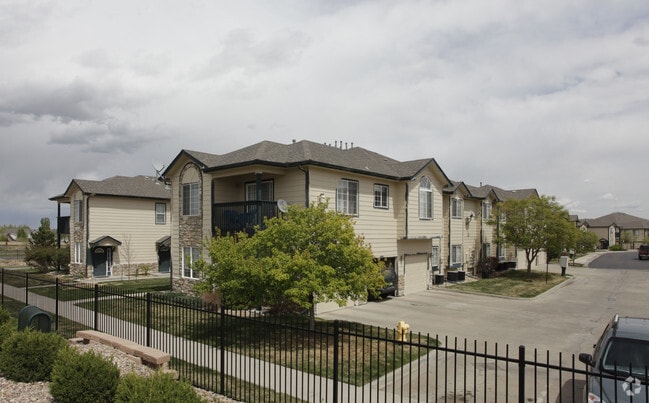 Primary Photo - Settlers Chase Heritage Condominium