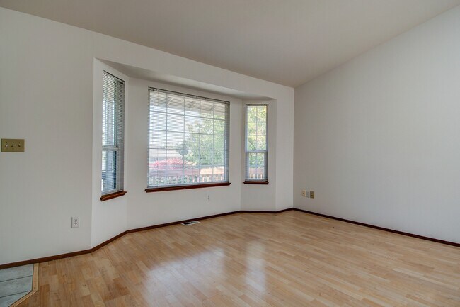 Building Photo - Three-Bedroom Rambler off Ft. Nugent Rd.