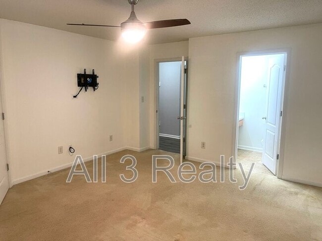 Building Photo - 101 Prattling Ct