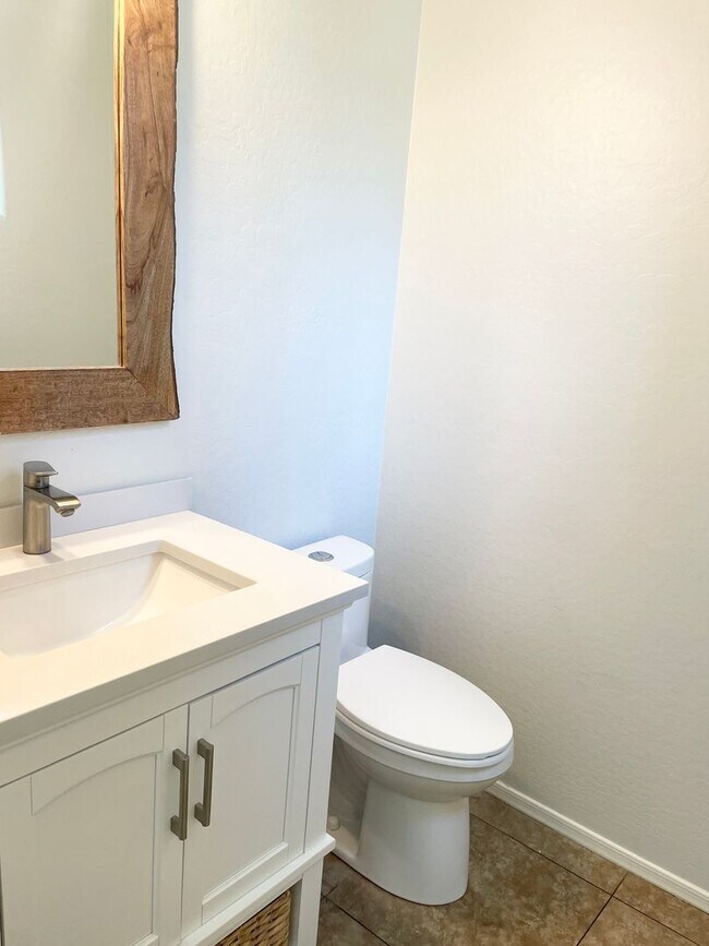 Building Photo - Upgraded Two Story Home In Power Ranch! To...