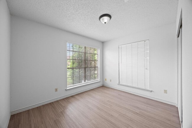 Building Photo - 14203 Anita Marie Ln