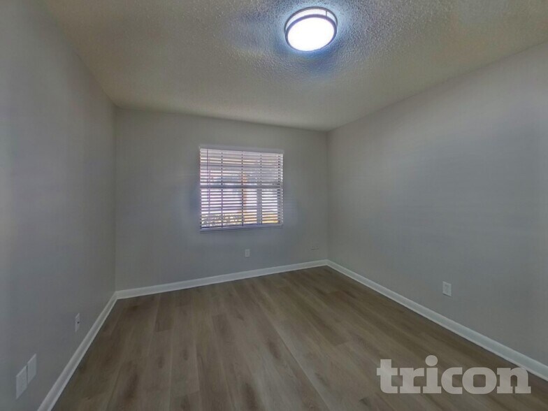 Building Photo - 4704 Foxshire Cir