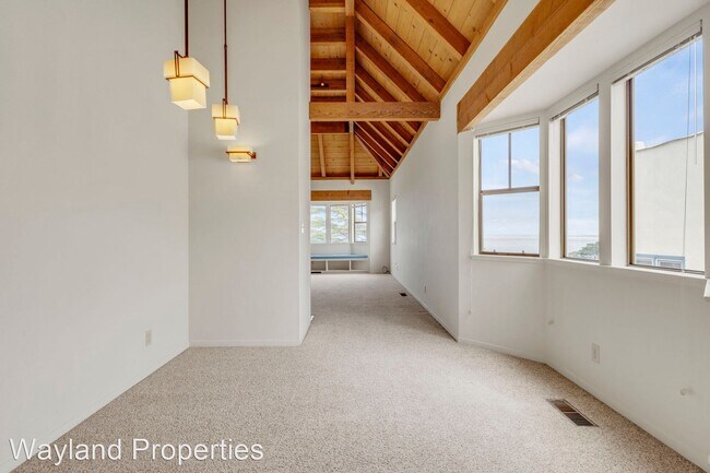 Building Photo - 2 br, 2 bath House - 251 Lighthouse Ave, U...
