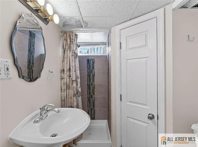 Building Photo - 1 Stanton St