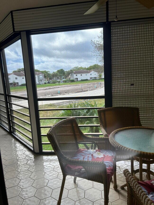 Building Photo - 5701 Camino Del Sol