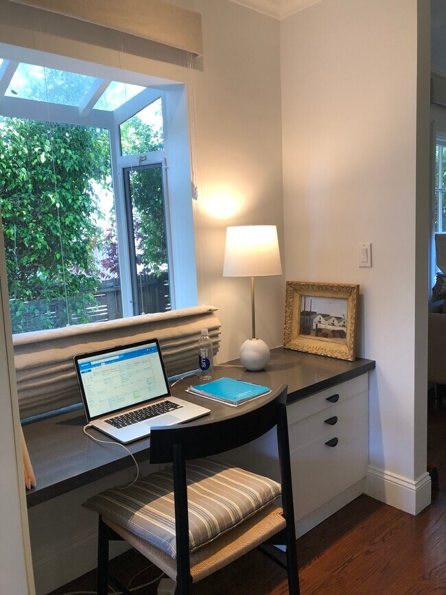 home office - 916 Electric Ave