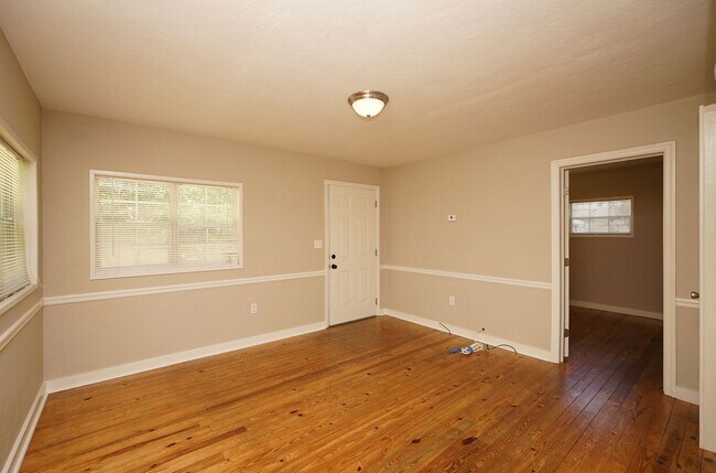 Building Photo - 503A McKinney St