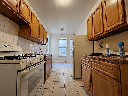 Building Photo - 1 bedroom in BRONX NY 10456