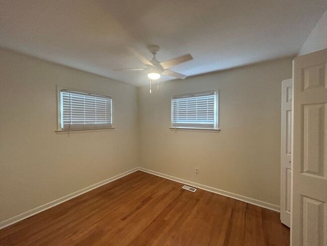 Building Photo - 1336 Goulson-