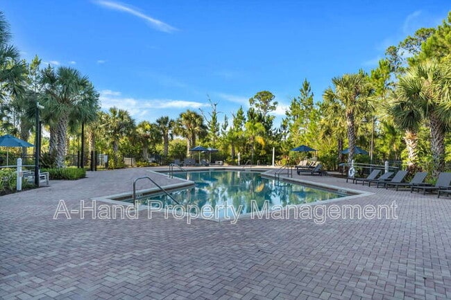 Building Photo - 14200 Avalon Rd