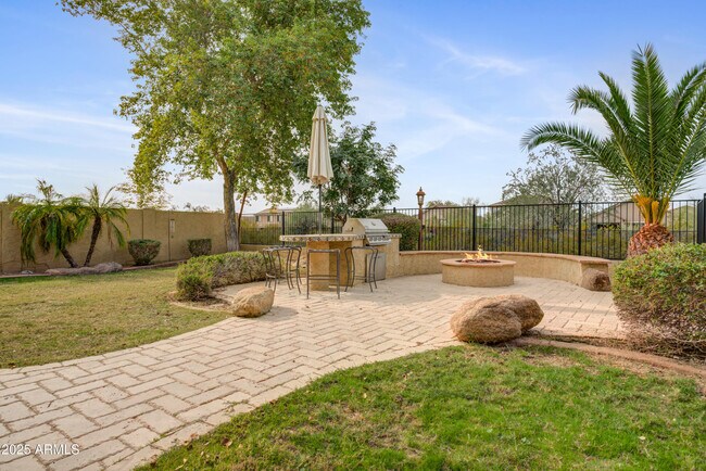 Building Photo - 33406 N 23rd Dr