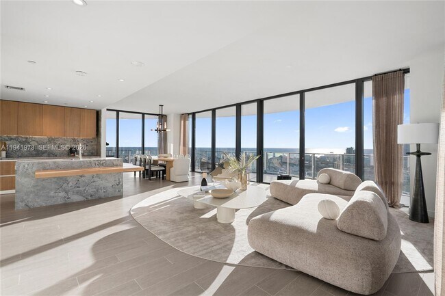 Building Photo - 500 Alton Rd