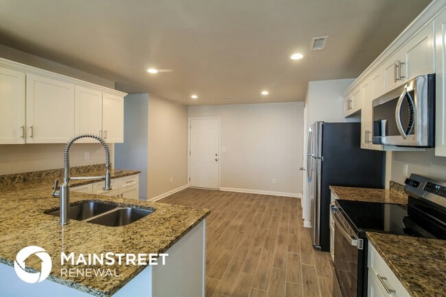 Building Photo - 5823 Waggoner Walk