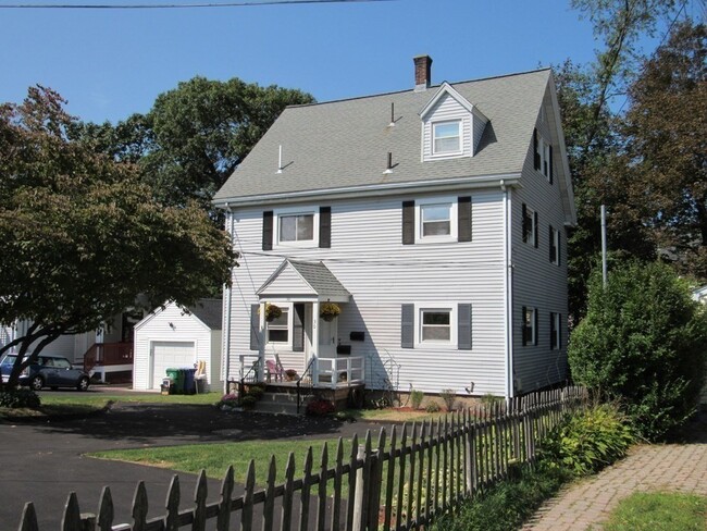 Primary Photo - 30 Beecher Terrace