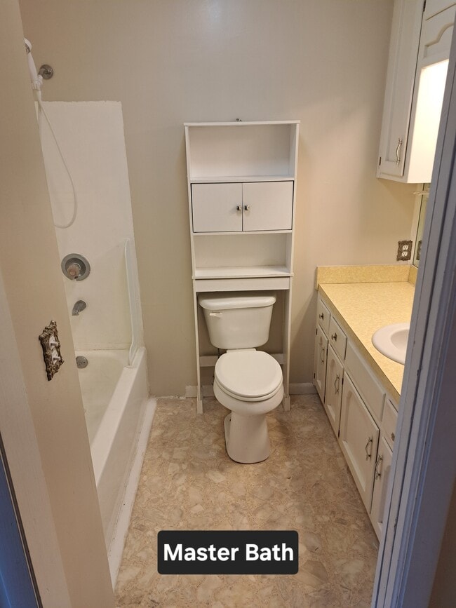 Building Photo - 4142 Caney Bay Rd