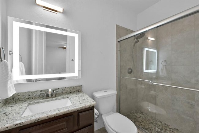 Building Photo - 51 Sandwell Place