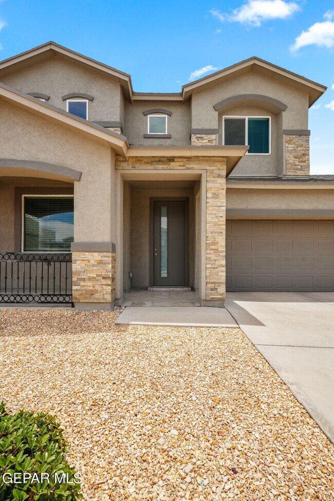 Building Photo - 14760 Sam Garcia Ave