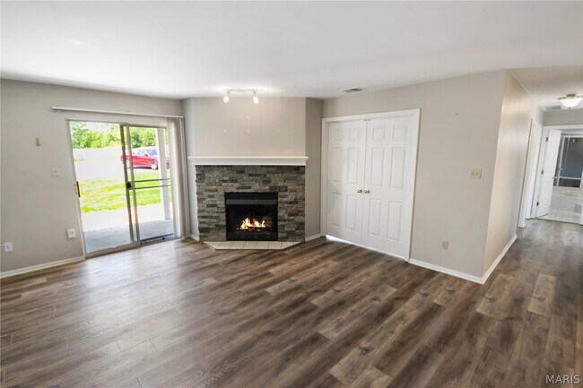 Building Photo - 111 Shirley Ridge Dr