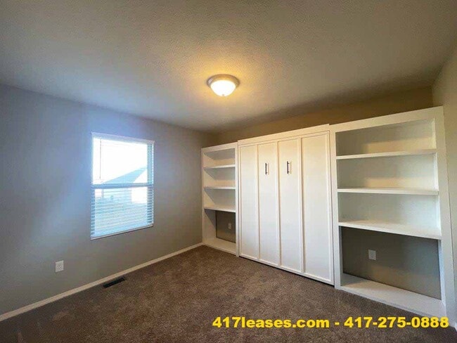 Building Photo - 1338 Marseilles Ave