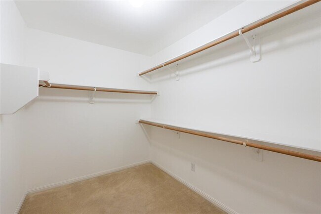 Building Photo - 11712 Dunfries Ln