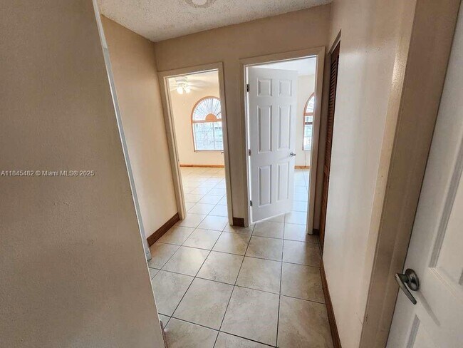 Building Photo - 3170 W 78th St