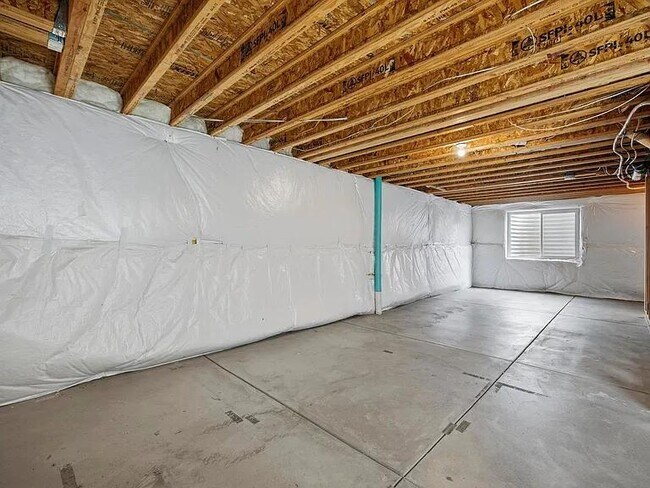 Building Photo - 2255 Sopris Cir