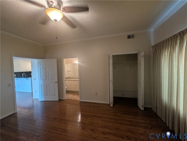 Building Photo - 301 Beacon Ridge Dr