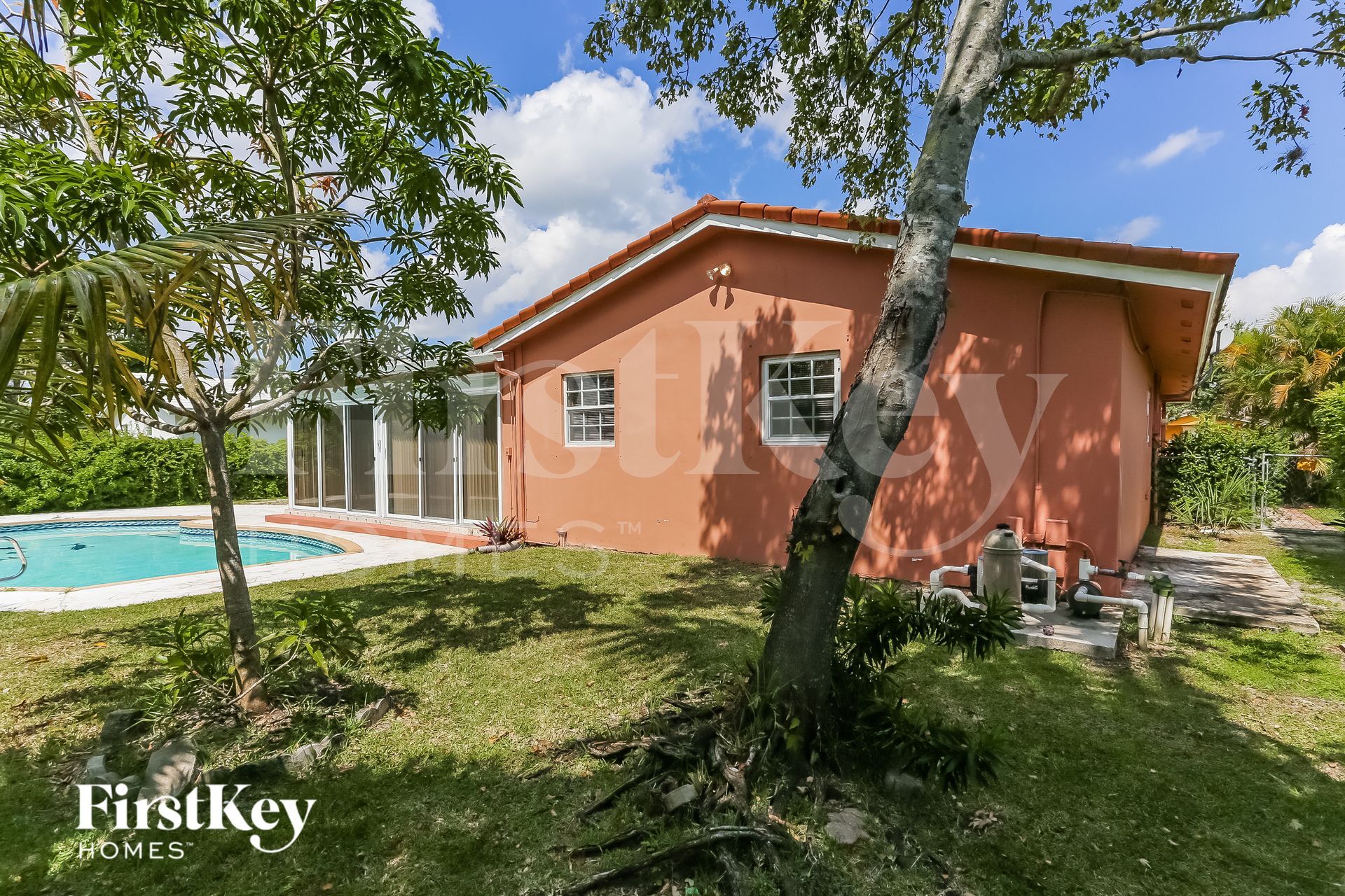 Building Photo - 4006 NW 76th Ave