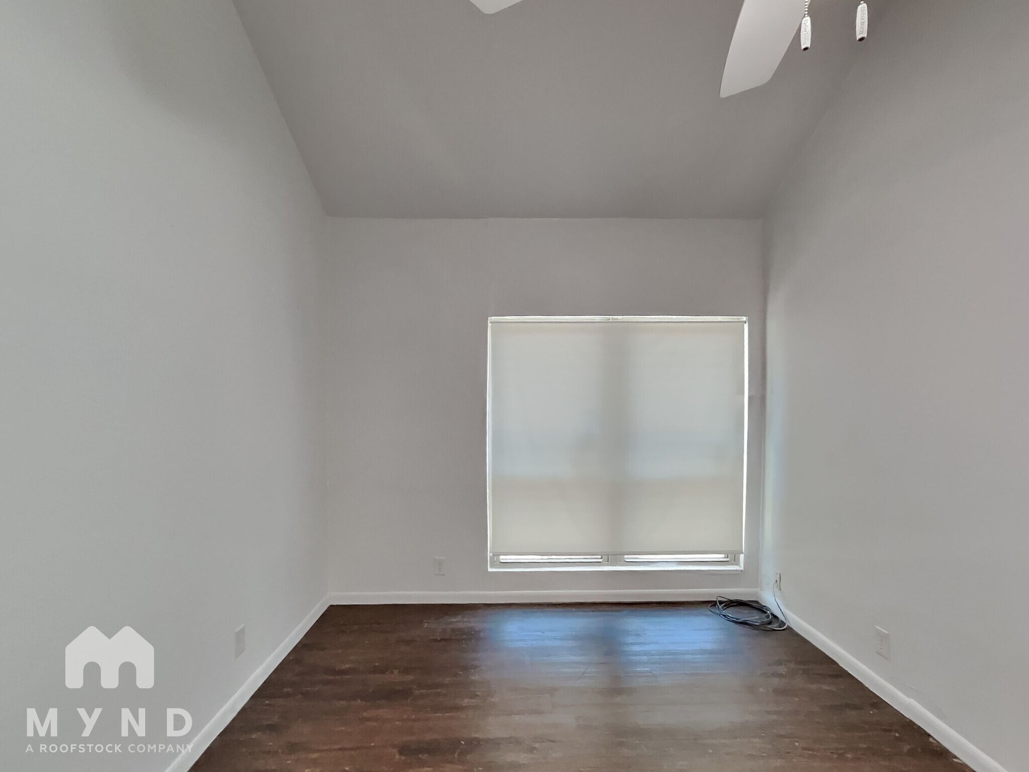 Building Photo - 7152 Fair Oaks Ave