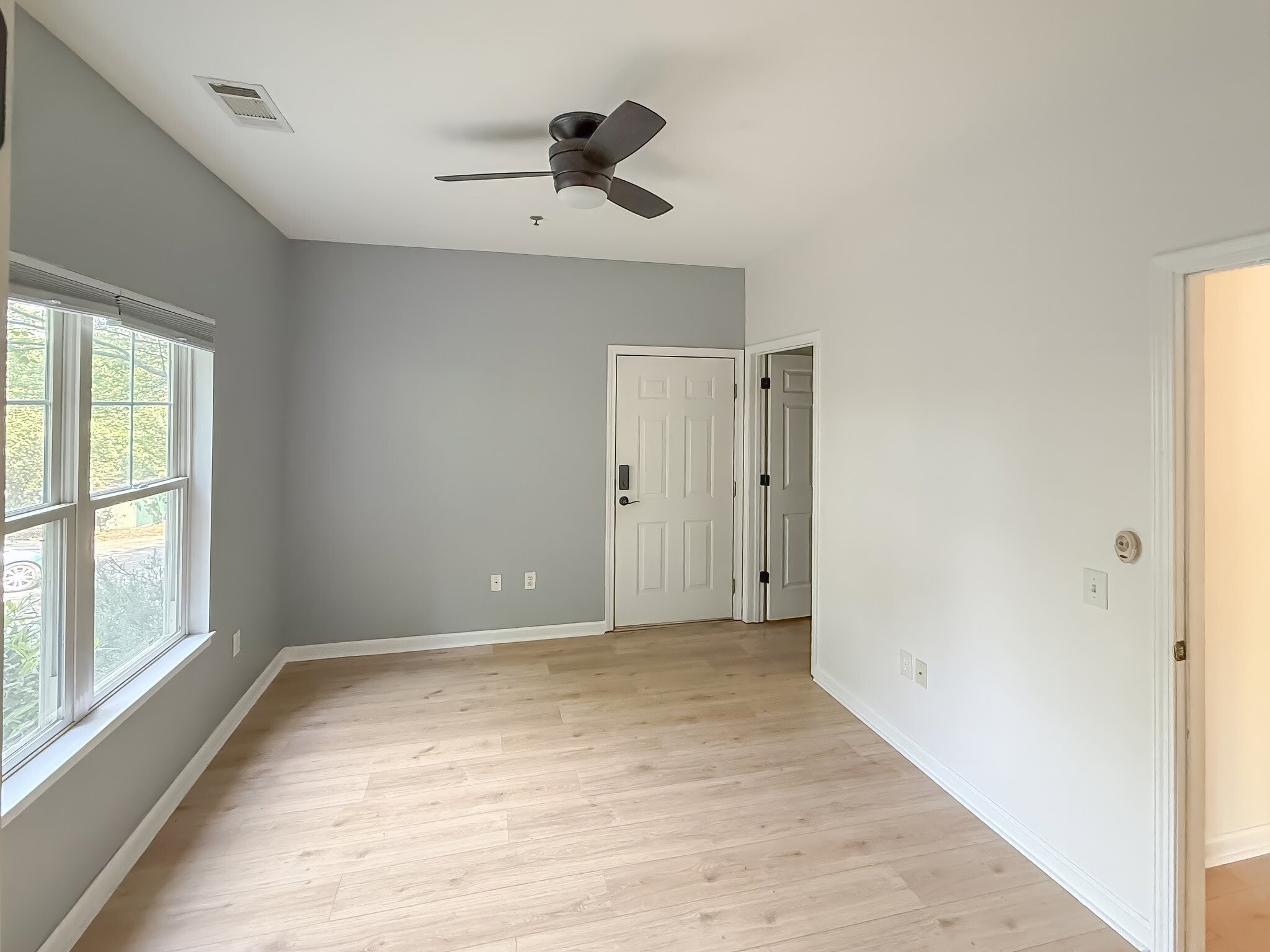 Building Photo - 64 Clingman Ave