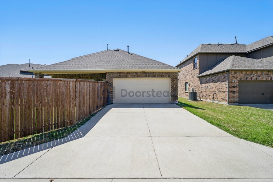 Building Photo - 9578 Kavik St