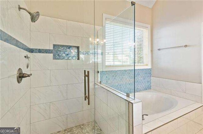 Building Photo - 203 Lenox Dr