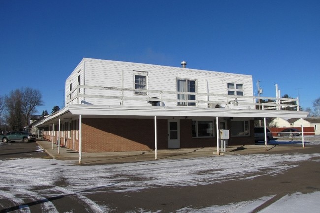 Building Photo - Cameron Motel Apartments