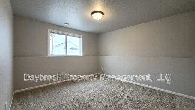 Building Photo - 6305 83rd Ave S