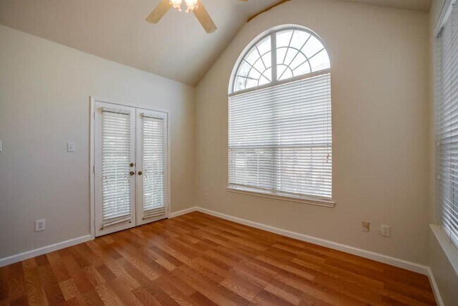 Building Photo - 2617 Black Canyon Dr