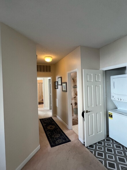 Hallway - 2312 Beach Haven Dr