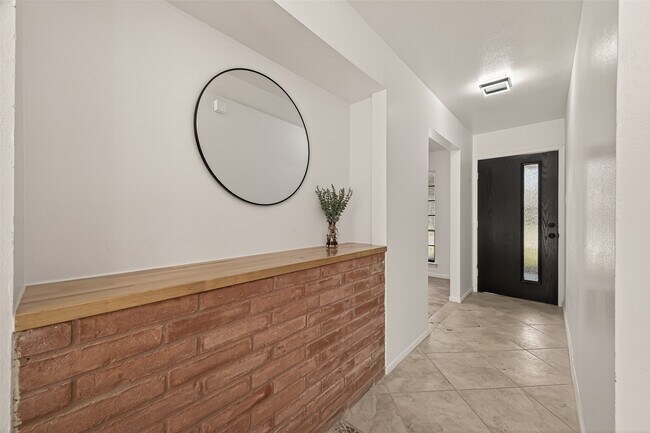 Building Photo - 5523 Kuldell Dr