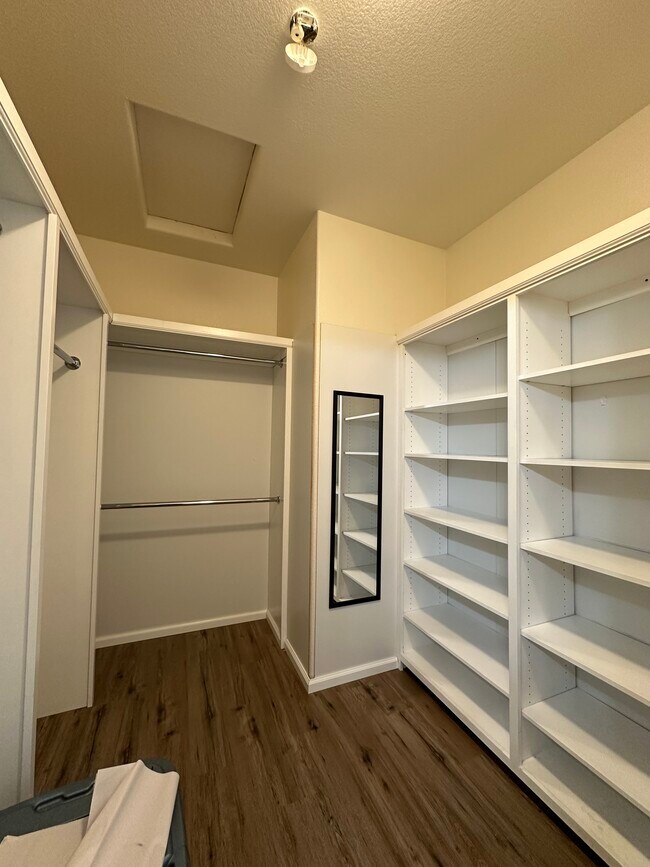 Building Photo - 1367 Caminito Capistrano