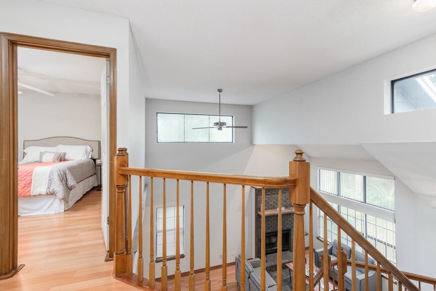 Building Photo - 1614 Mariah Way E