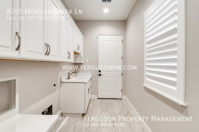 Building Photo - 8705 Morgan Creek Ln