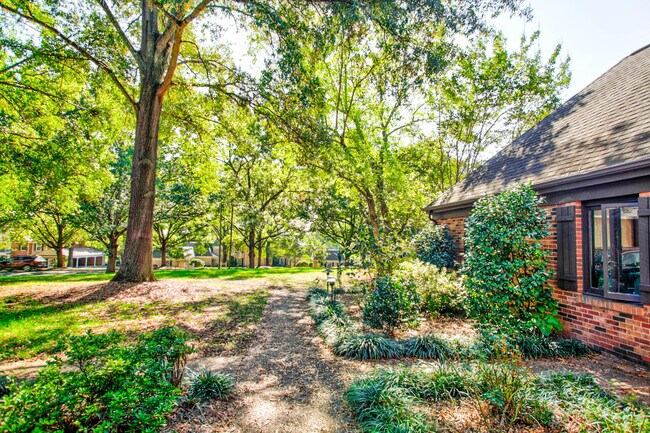 Spacious backyard to enjoy outdoors! - 7022 Quail Hill Rd